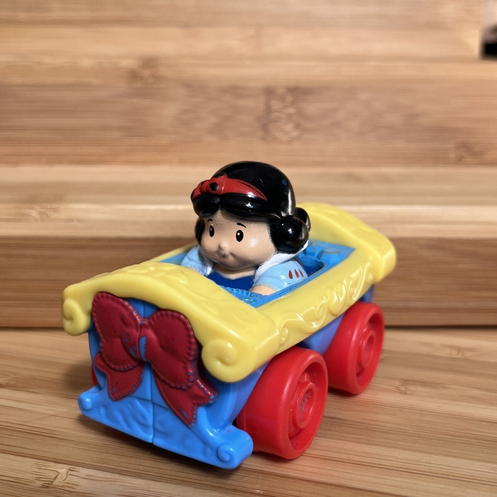 Fisher Price Little People Disney Snow White Wheelie As Is